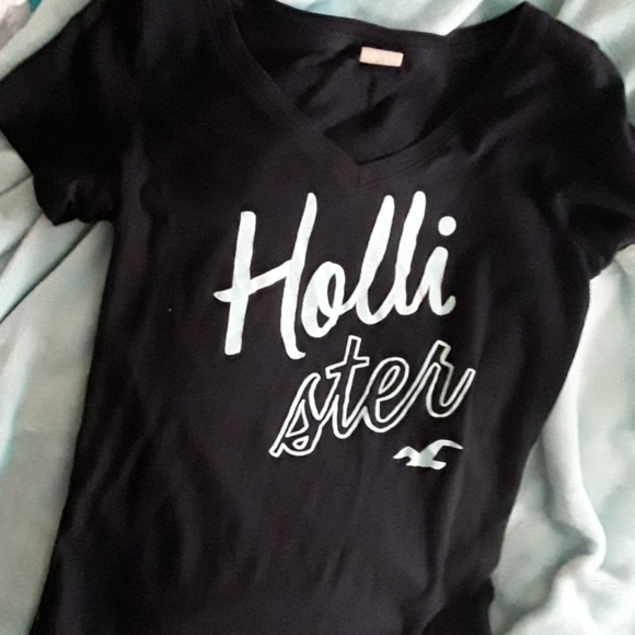 Black/light blue Hollister shirt - Picture 1 of 1